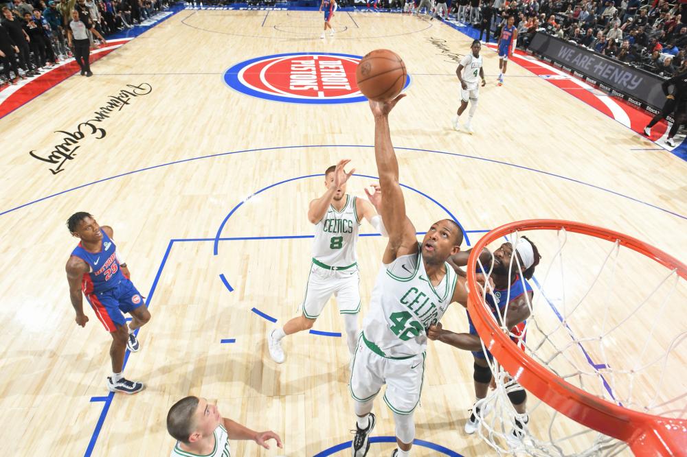 总是备受瞩 总是备受瞩