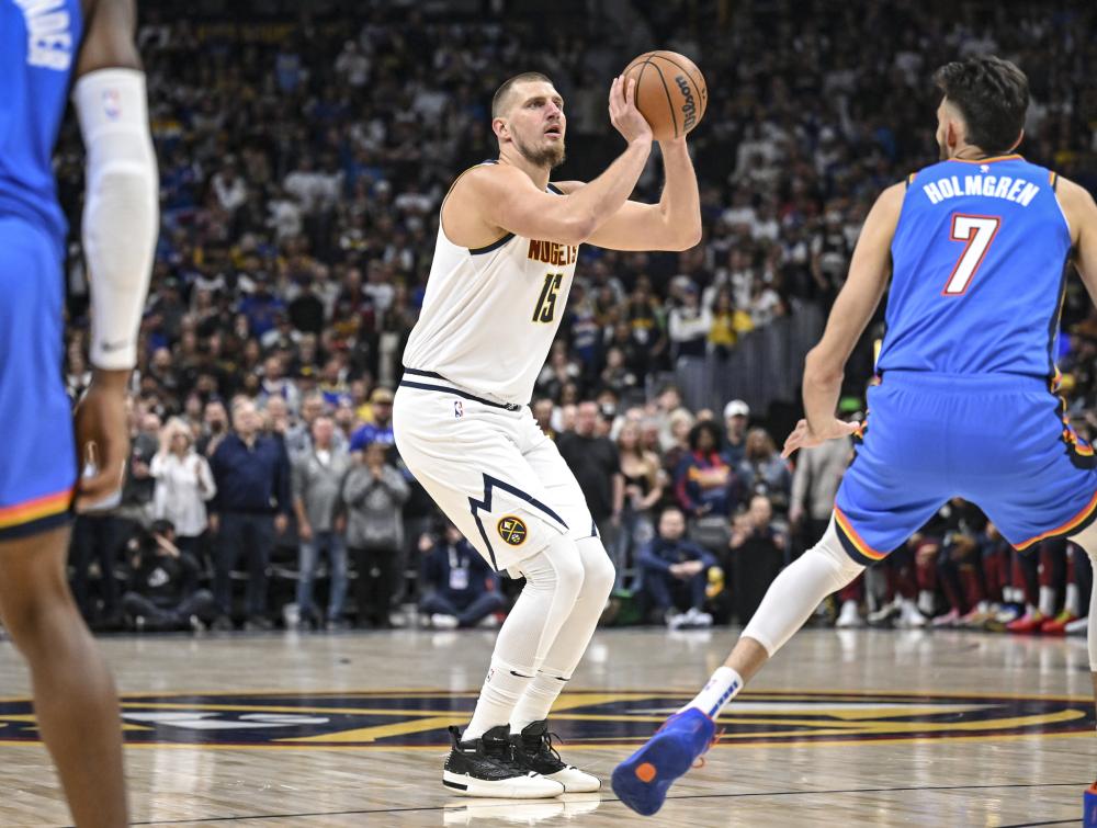 更是对对手 更是对对手