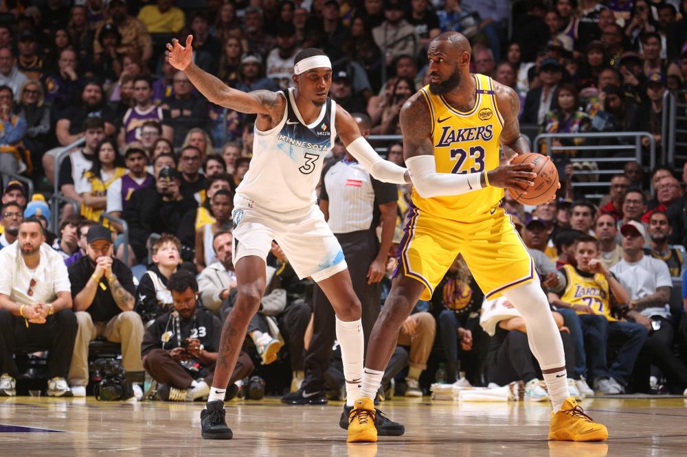 并以此引领 并以此引领